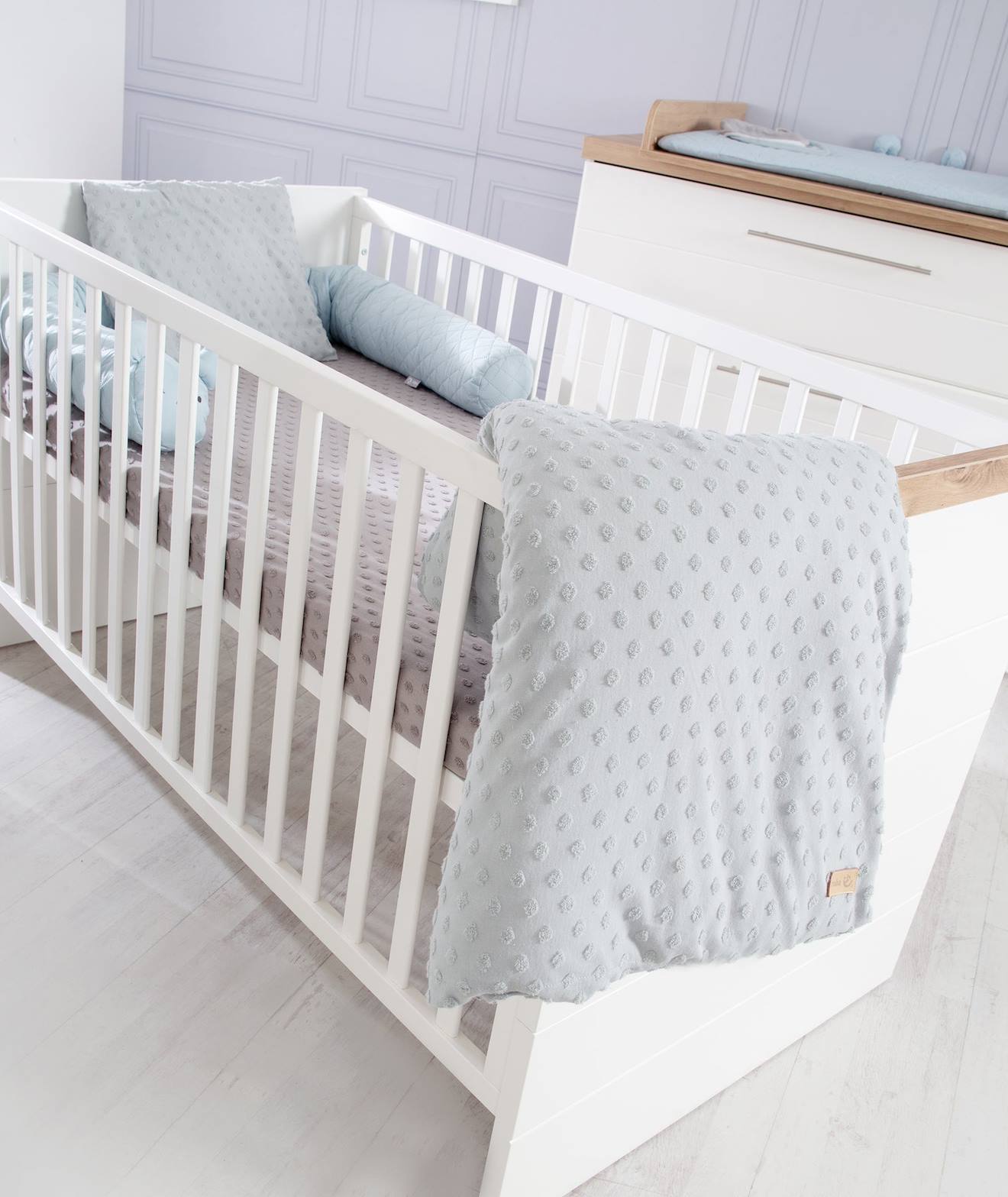 Lit Bébé Évolutif Convertible En Lit Junior Nele Blanc / Chêne Artisan (Roba) - Image 1