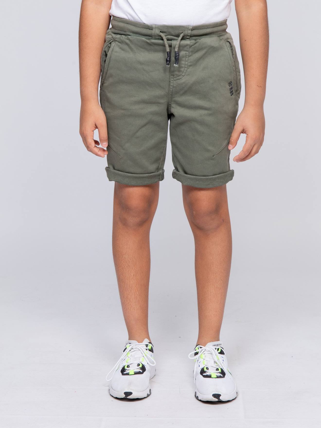 Bermuda Slim Betesda-j Kaki