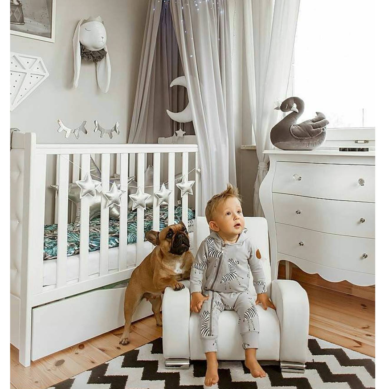 Doudou Et Compagnie Doudou Licorne - Blanc Et Rose - Doudou Doudou Et  Compagnie Sur L'Armoire De, image size:1320x1320