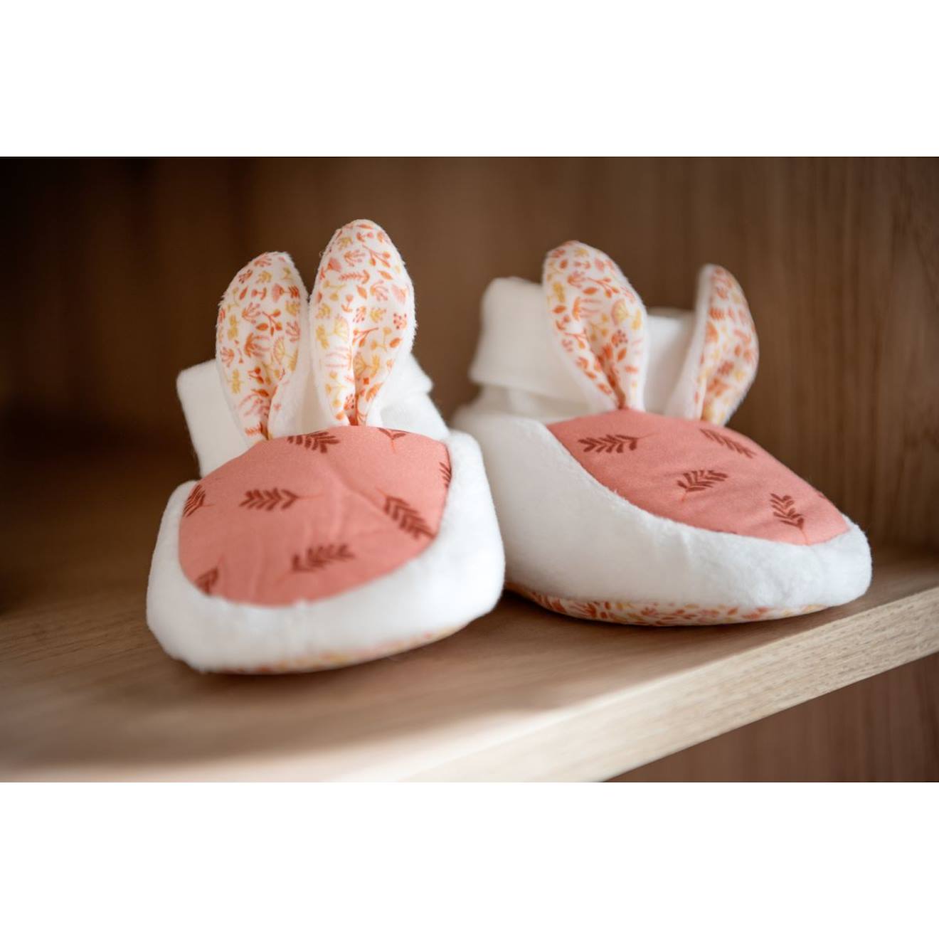 Chaussons Bébé En Velours - Esmee Blanc (Sauthon) - Image 2