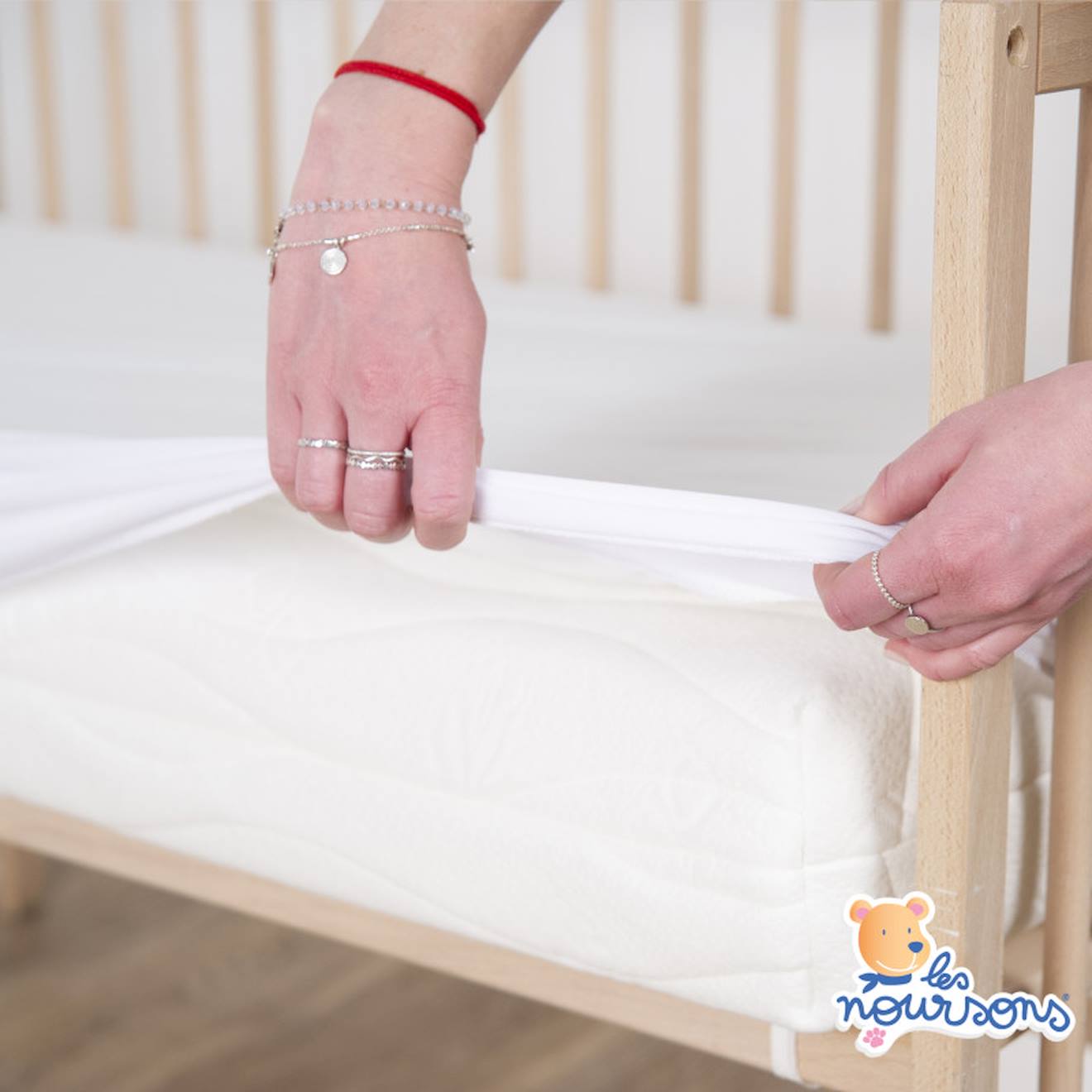 Protège Matelas Bébé Bamboo - Alèse Imperméable Blanc (Les Noursons) - Image 2