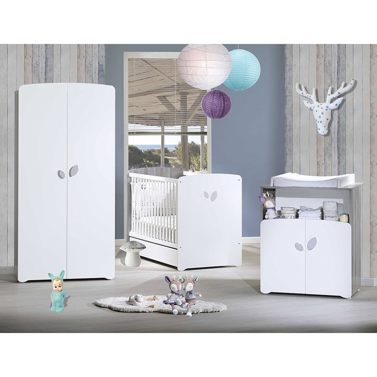 Chambre Trio Lit Et Commode À Langer En Bois Blanc