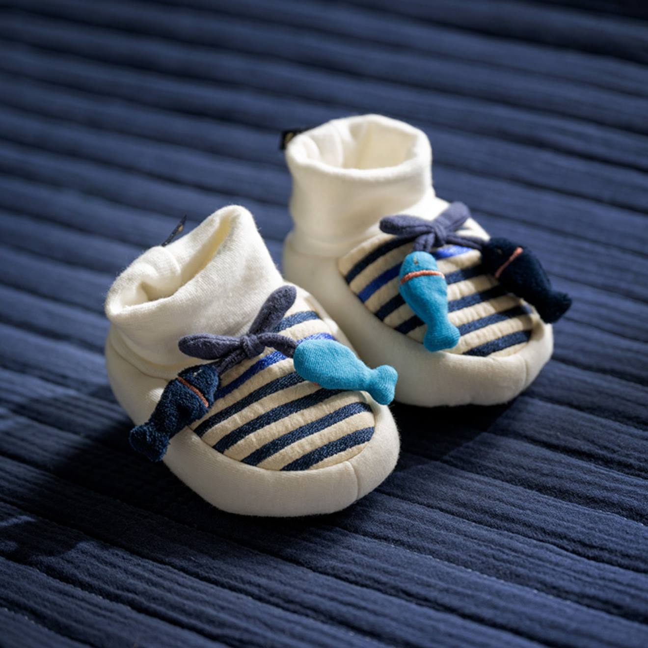 Chaussons Marinière Poissons - Baby Sailor Blanc/bleu (Sauthon) - Image 3