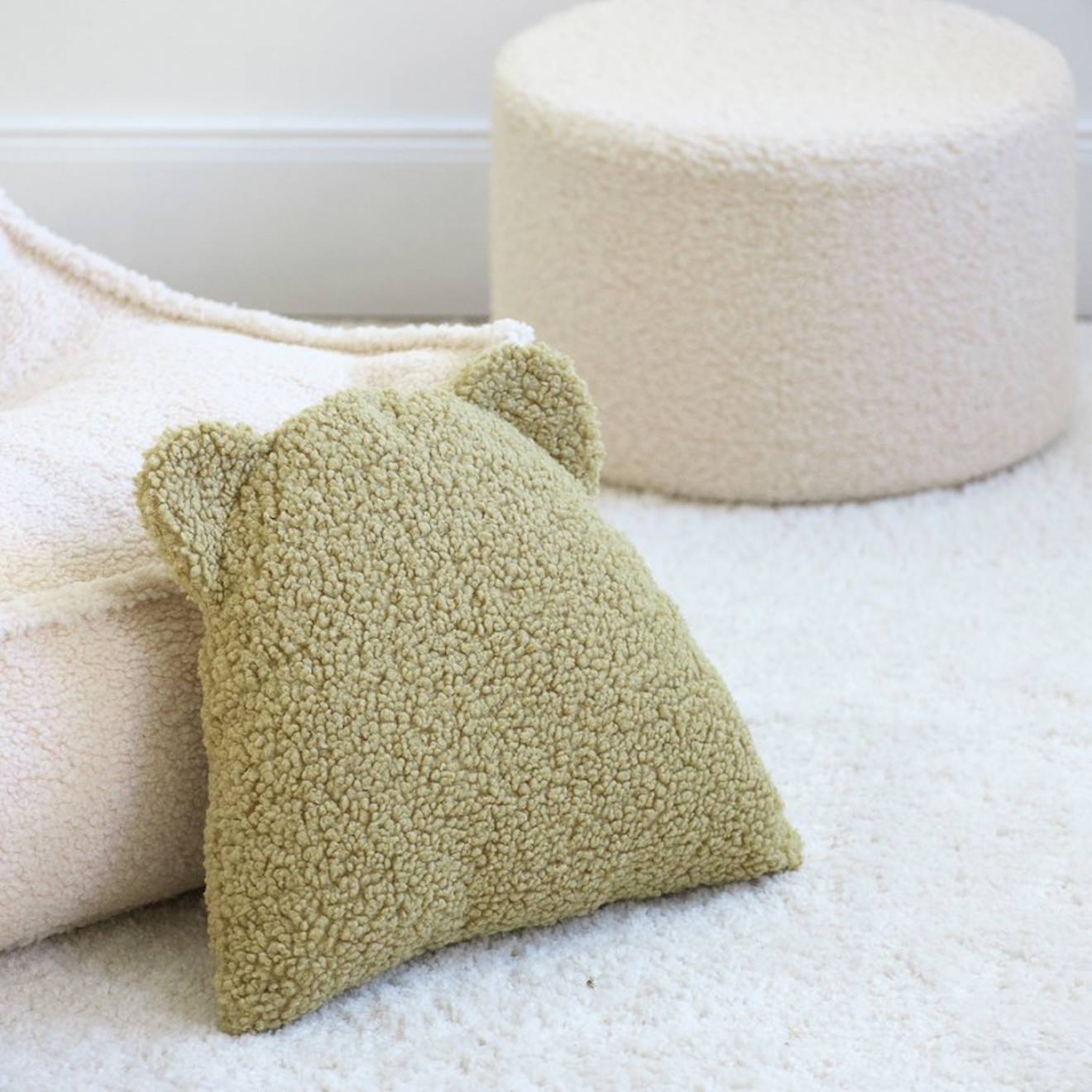 Wigiwama - Coussin Enfant Ourson Bouclette Bear Matcha