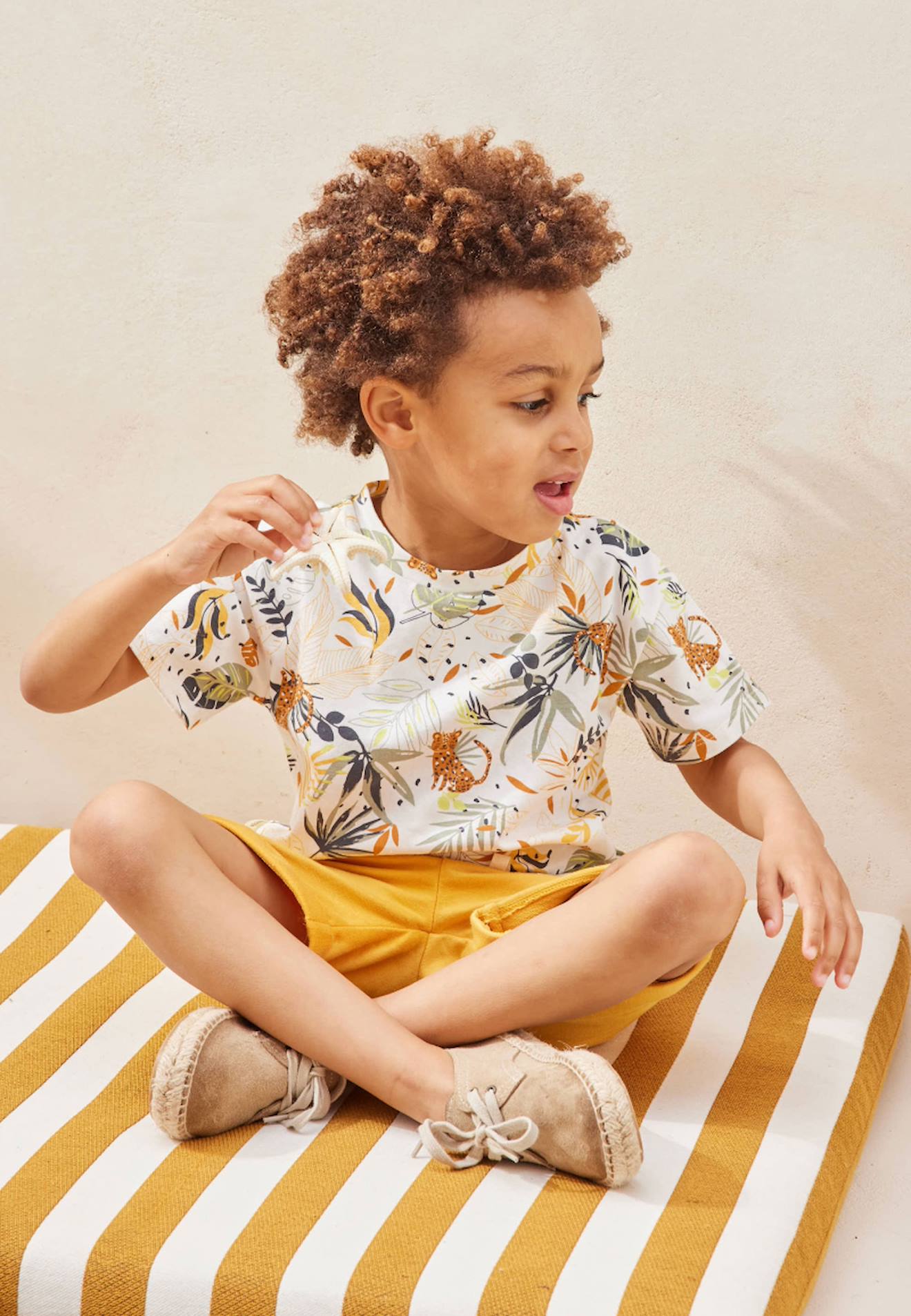 Ensemble Enfant T-shirt Et Short Wakae Ocre