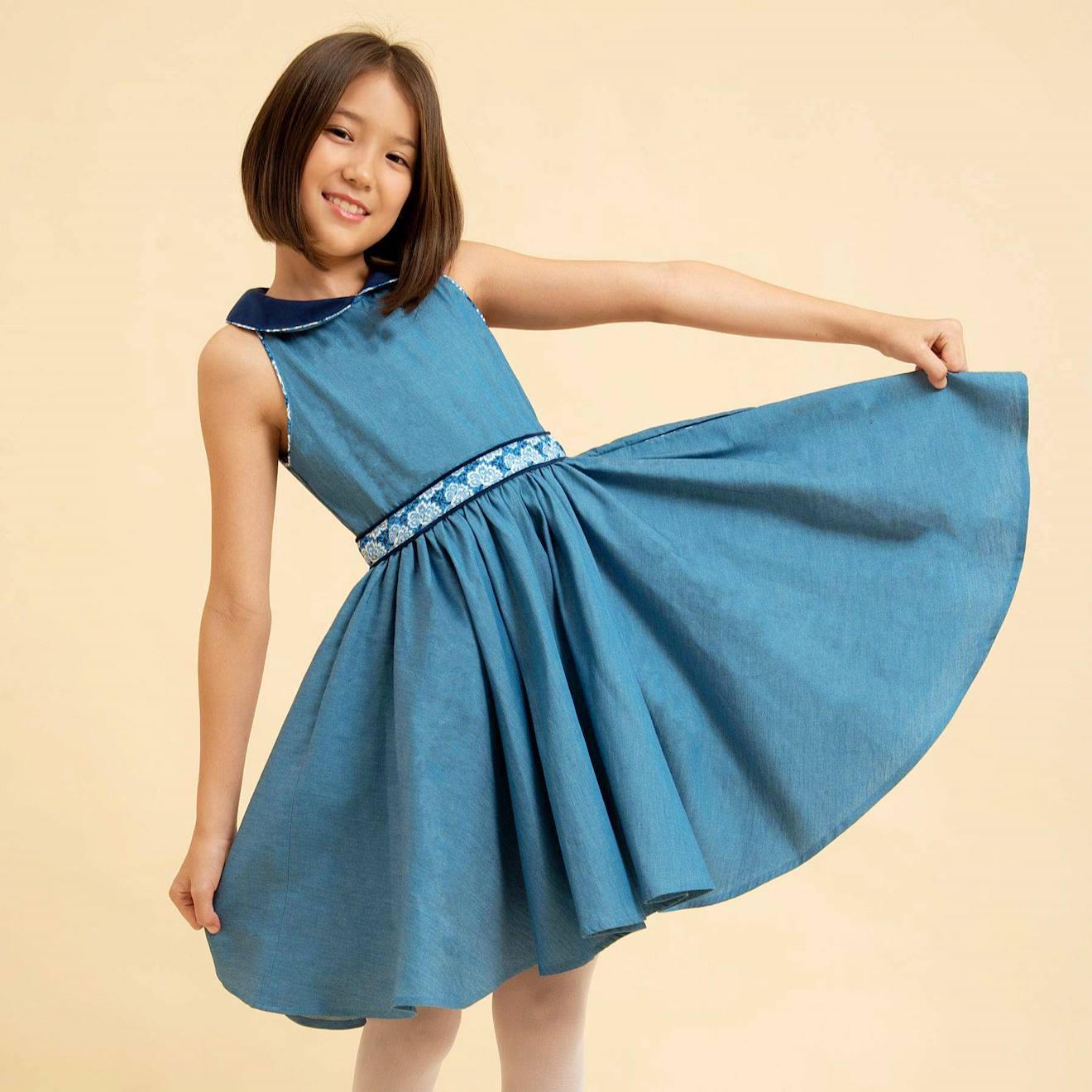 Robe Qui Tourne Chambray Col Claudine Hepburn Bleu Bleu Marine
