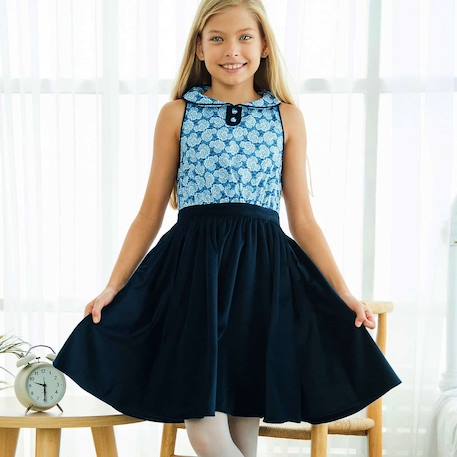 Fille-Robe qui tourne     et fleurie liberty    hepburn