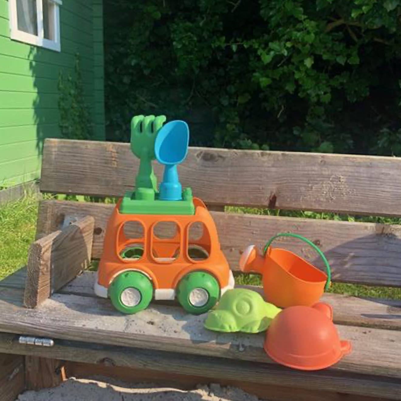 Set De Plage & Jardin - 6 Pièces Voiture En Paille De Blé Multicolore (Magni) - Image 1
