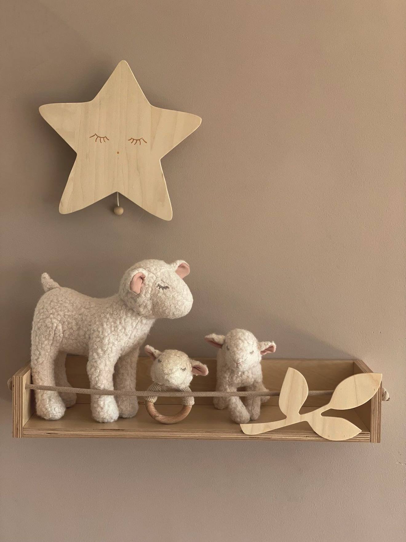 Boite Musicale Murale Etoile Beige (Egmont Toys) - Image 1