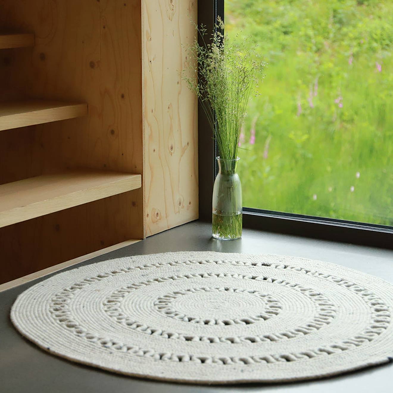 Tapis Laine Feutrée Rond Ajourée Bibek Naturel