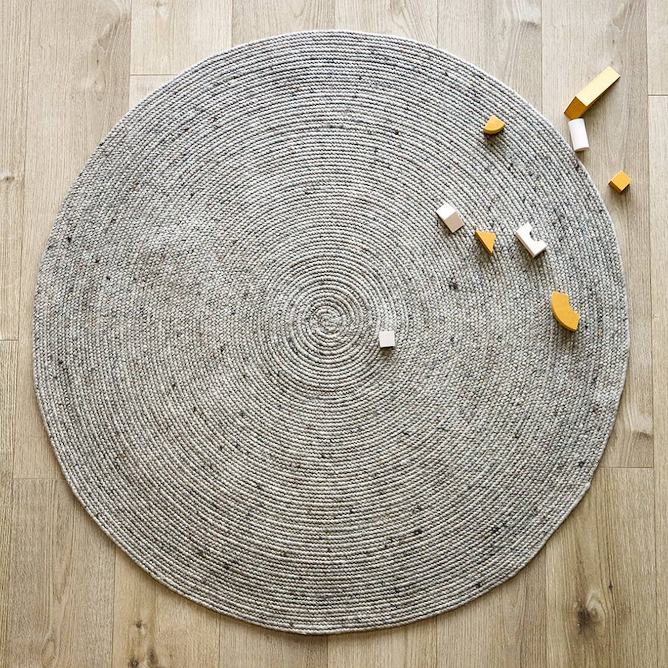 Tapis Rond Laine Feutrée Neethu Gris