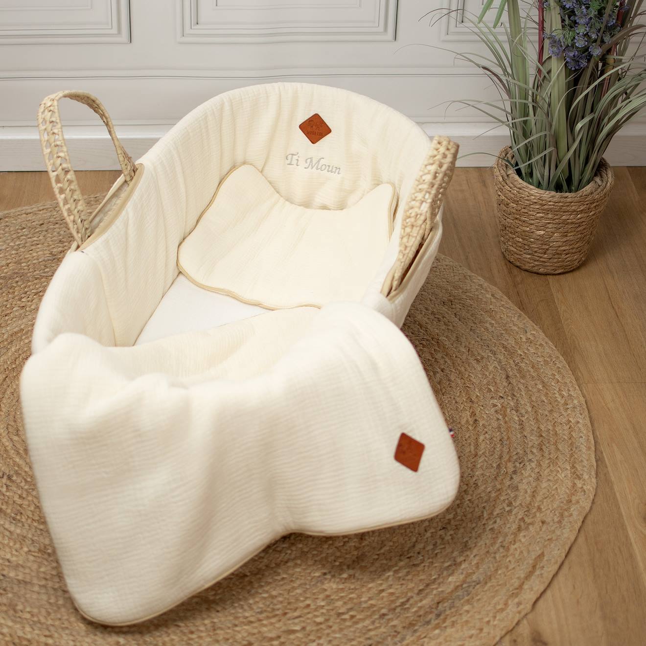 Couffin Bébé Avec Matelas Habillage Et Drap Housse Jeanne Écru (Sevira Kids) - Image 2