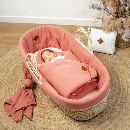 Habillage de couffin en gaze de coton jeanne Beige+Blanc+Bleu+Camel+Écru+Gris clair+Rose+Terracotta+Vert de gris 39 - vertbaudet enfant 