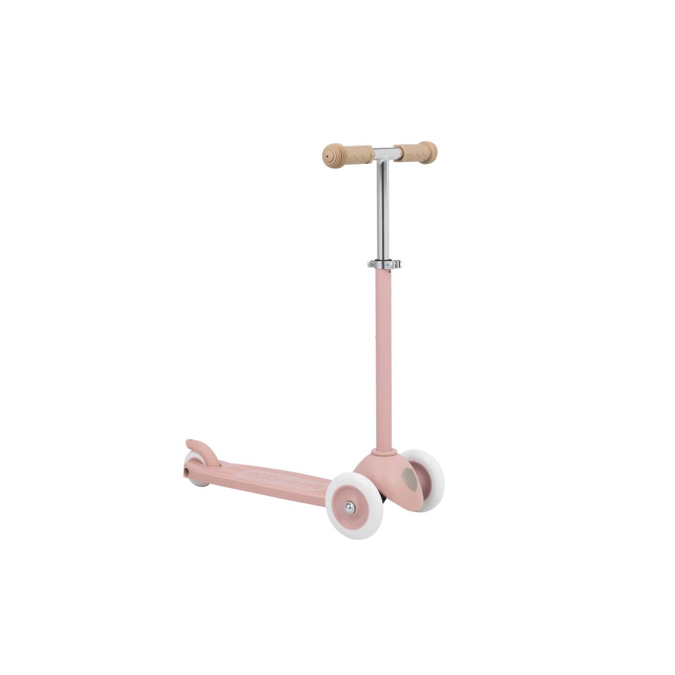 Eco Scooter En Plastique Recyclé Rose Poudré (Banwood) - Couverture