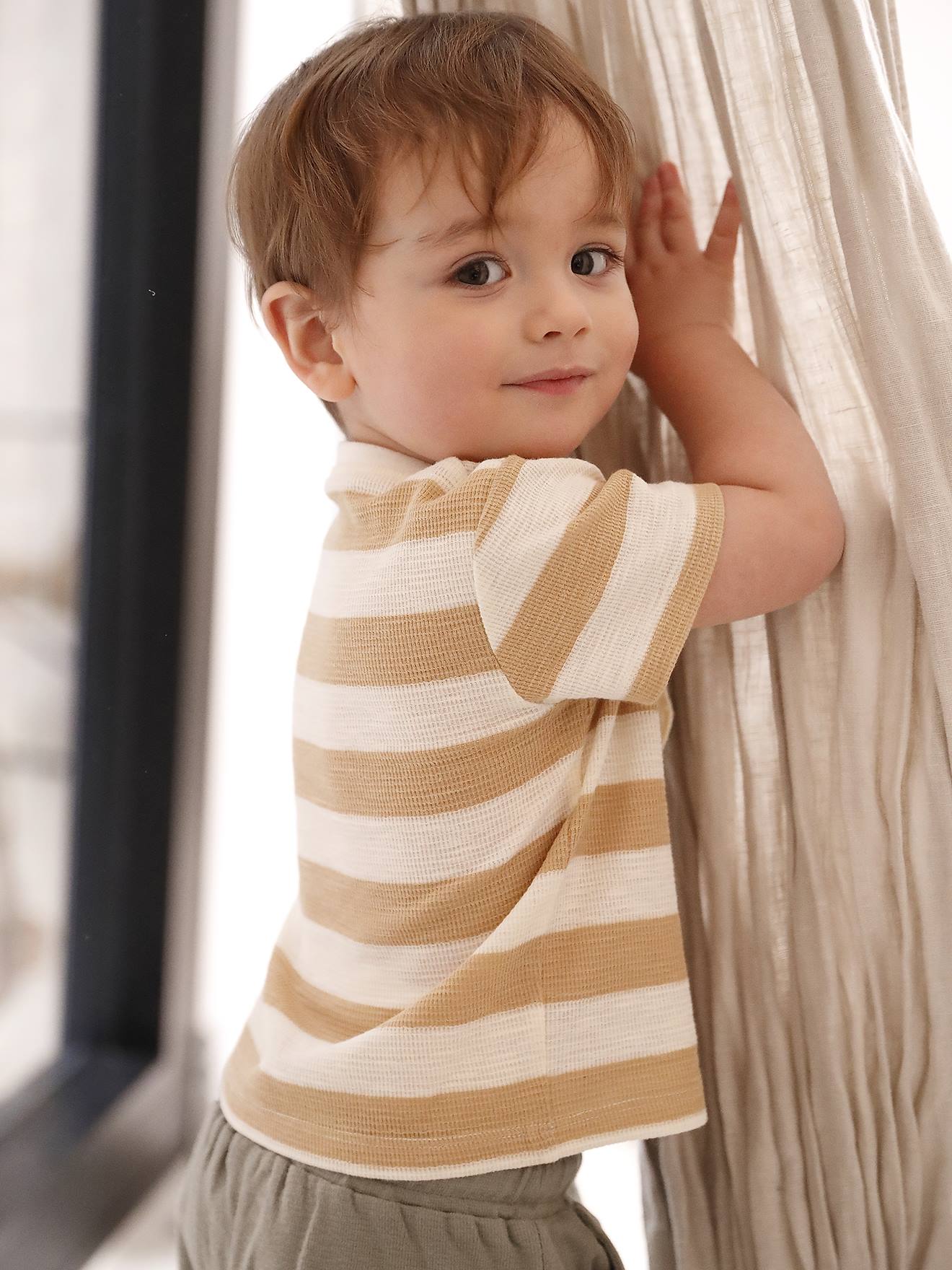 T-shirt rayé bébé en maille nid d'abeille cappuccino