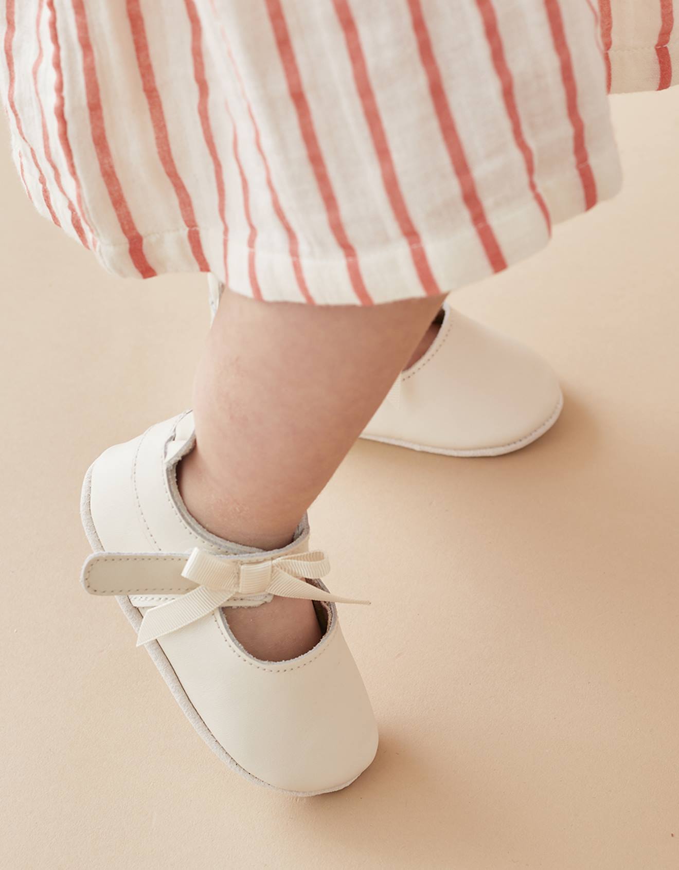 Chaussons En Cuir Blanc