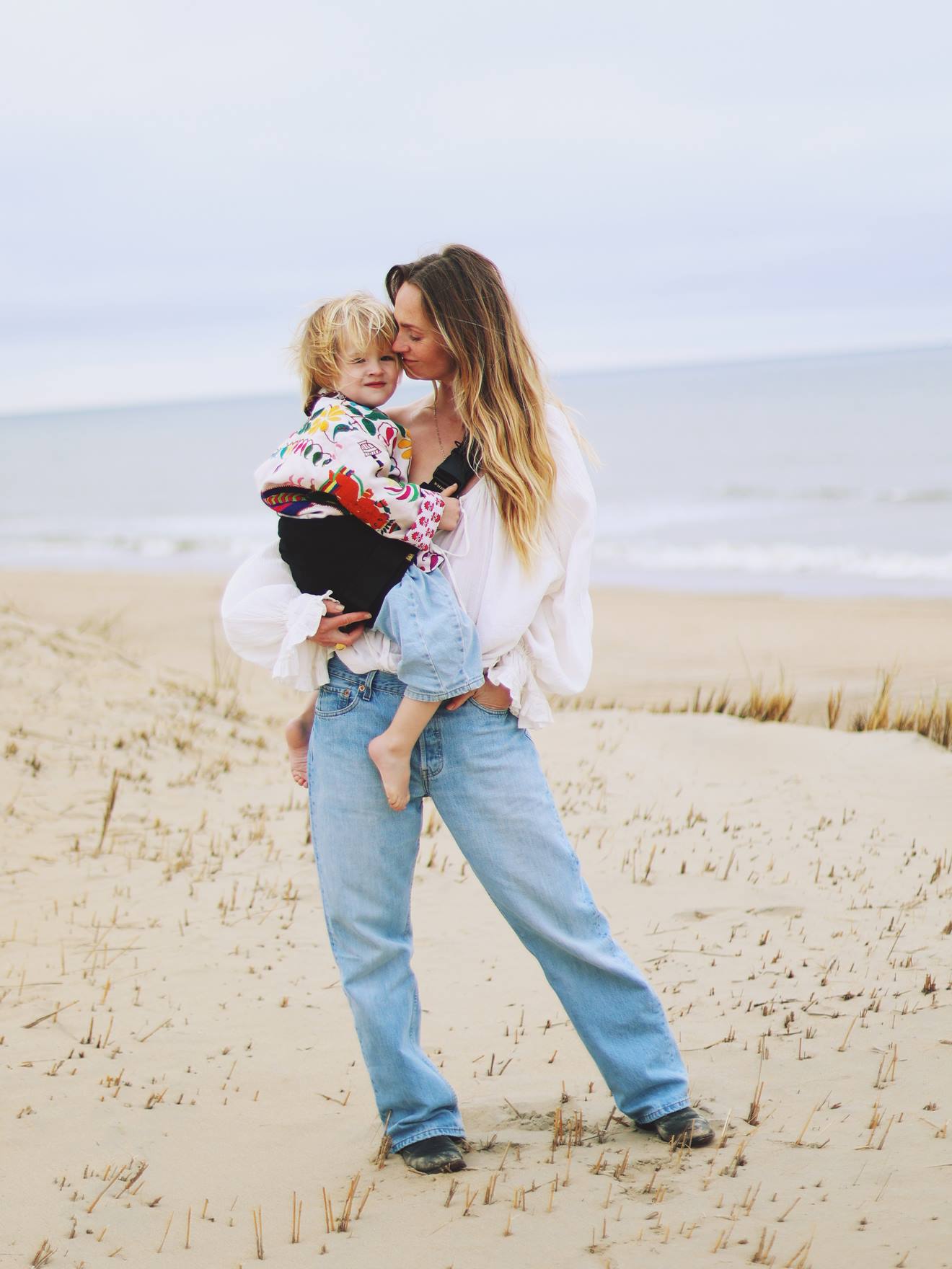 Porte-bébé et enfant 9 mois - 4 ans noir (Wildride) - Image 2