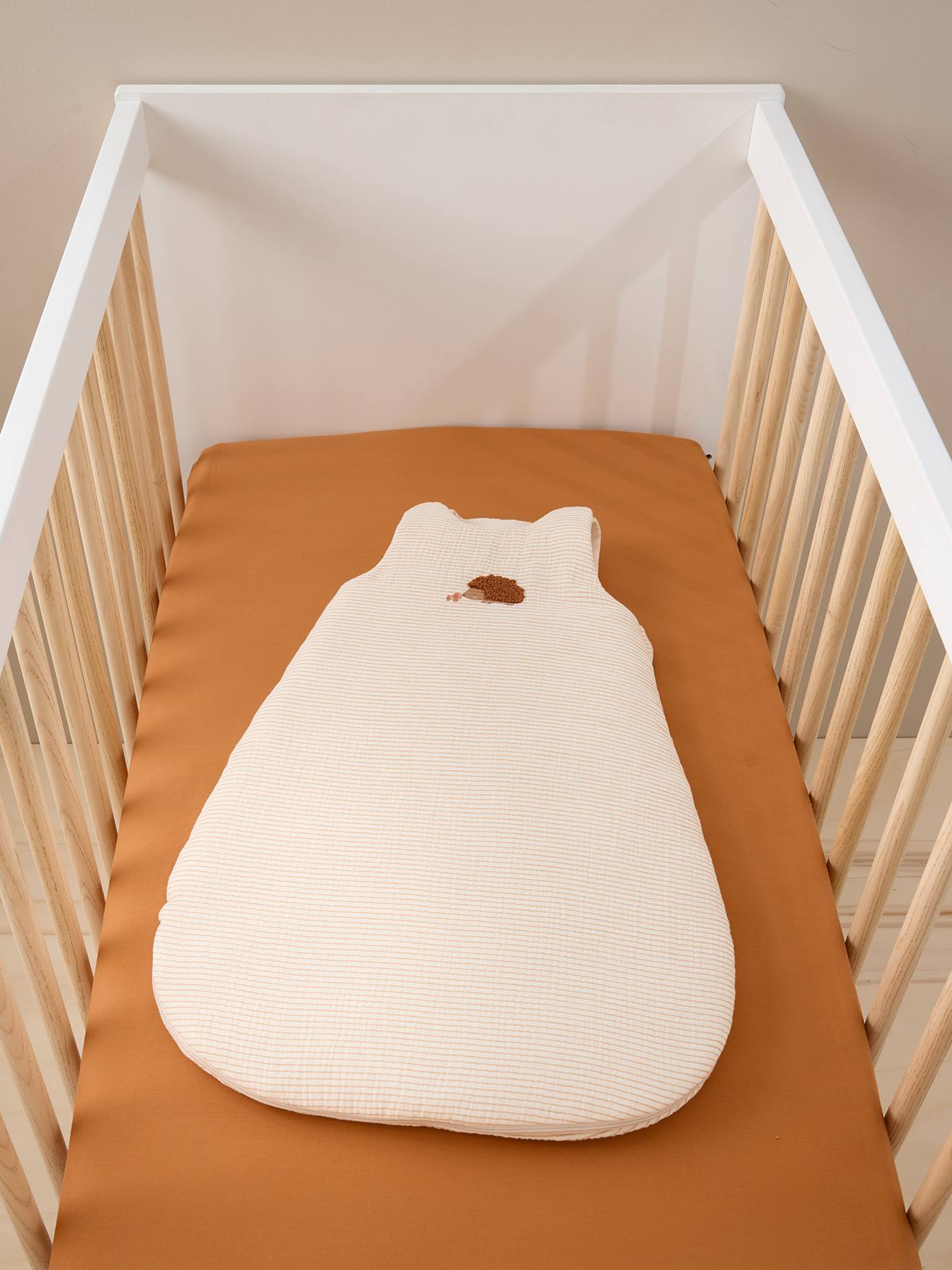 Gigoteuse en gaze de coton HÉRISSON rayé beige (Vertbaudet) - Image 2