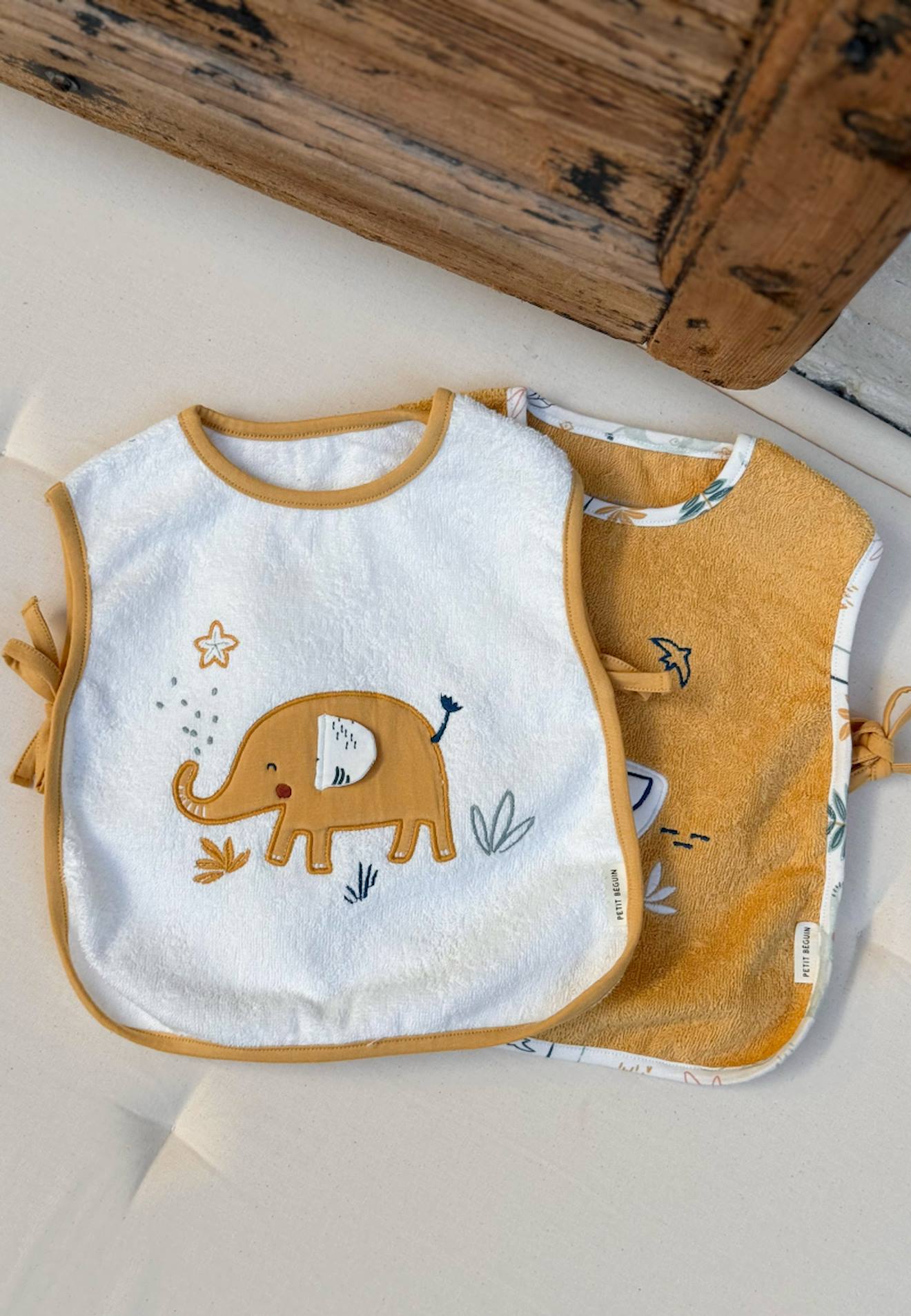 Lot De 2 Bavoirs Bébé Hawaiki Ocre