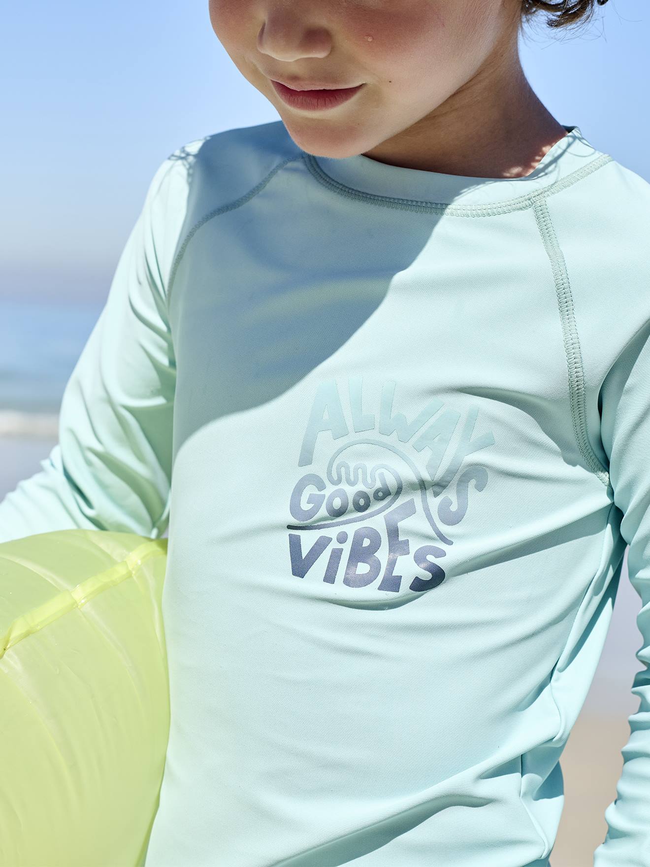 LACOFIA T-shirt de bain à manches courtes pour garçon - Protection solaire - Rashguard - Séchage rapide, Blanc., 7-8 ans LACOFIA T-shirt de bain à manches courtes pour garçon - Protection solaire - Rashguard - Séchage rapide, Blanc., 7-8 ans