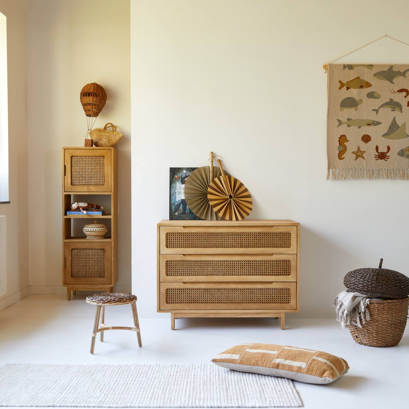 Commode Enfant En Bois D'orme Massif Et Cannage Luis Naturel