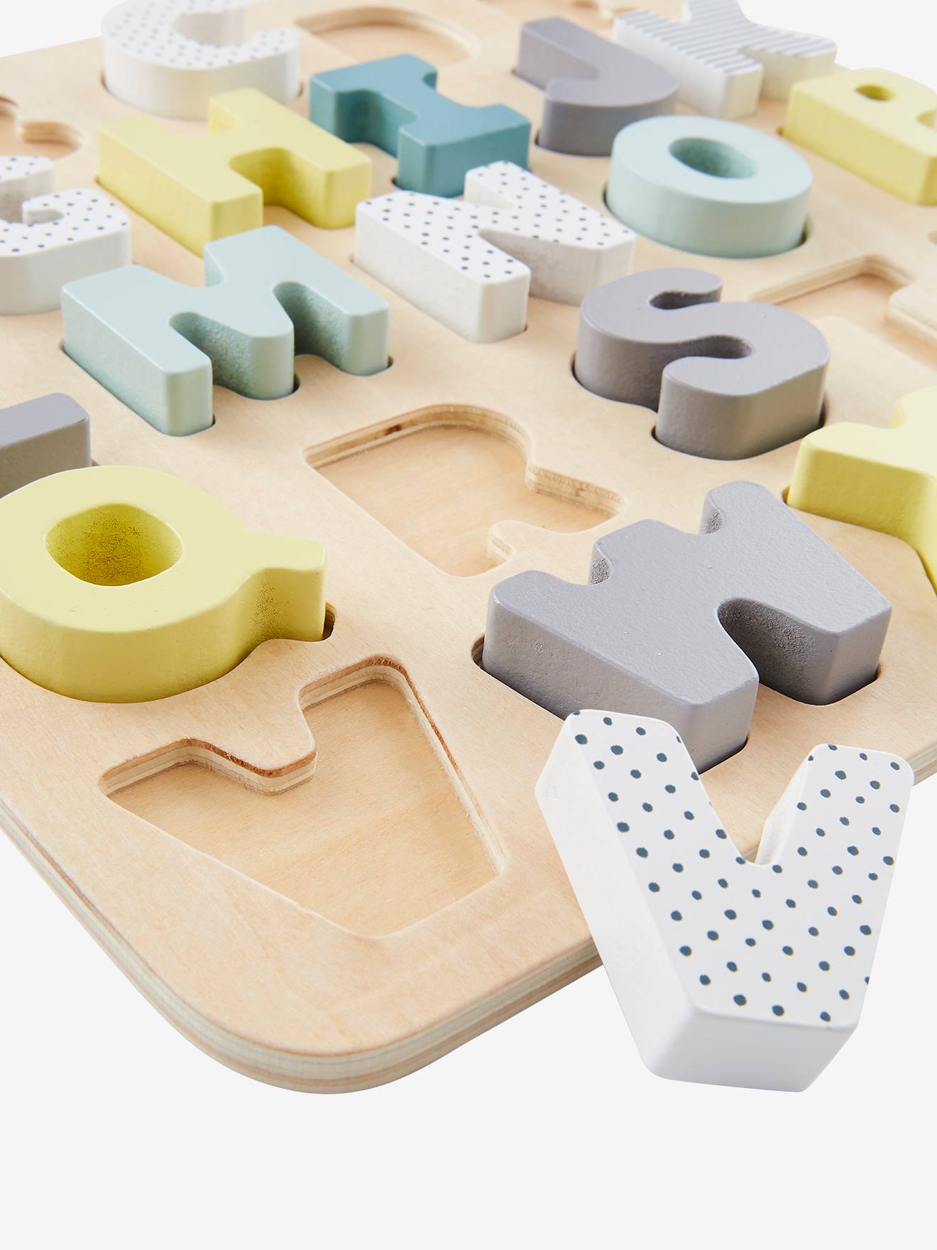VERTBAUDET Puzzle Lettres à Encastrer En Bois – 26 Pièces Colorées – Apprentissage De L’alphabet Dès 2 Ans – Motricité Et Reconnaissance Des Formes