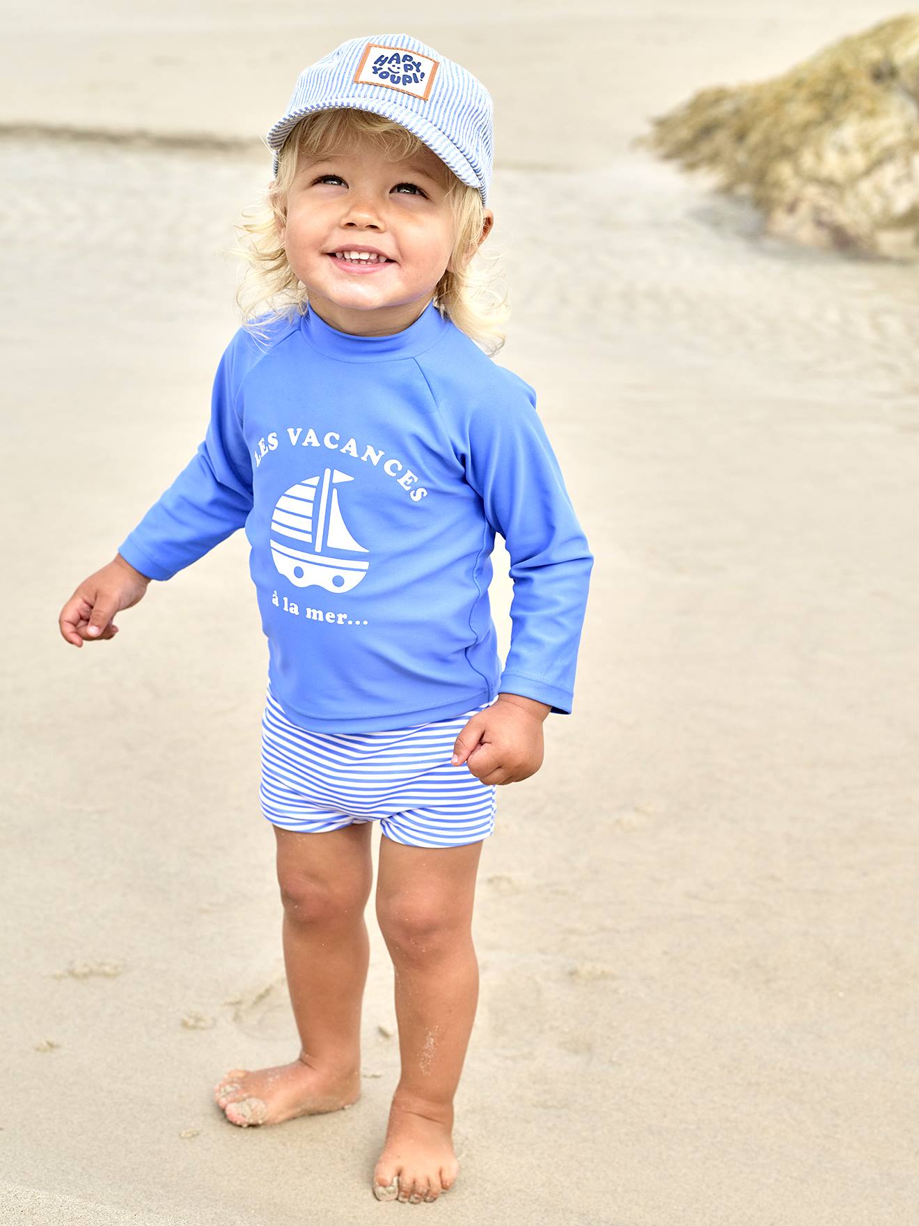 Ensemble de bain bébé T-shirt anti-UV + shorty bleu/rayé bleu et blanc