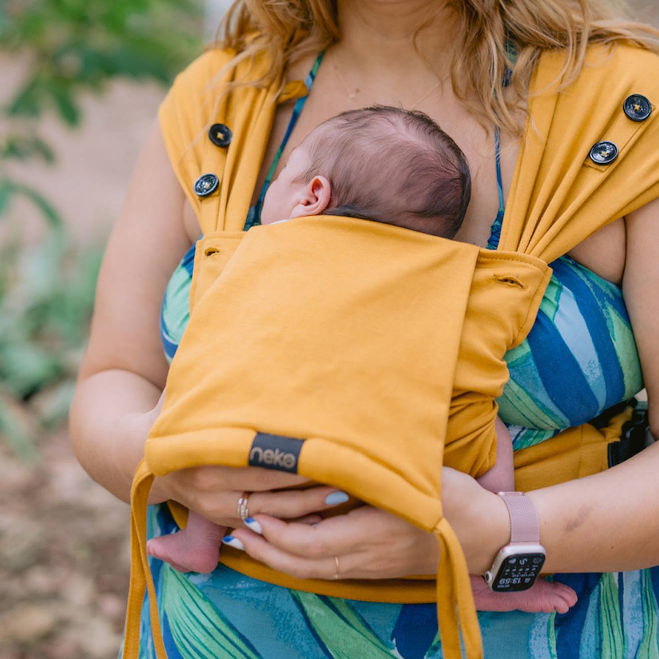 Porte-bébé Tiny - Chai Tea Jaune