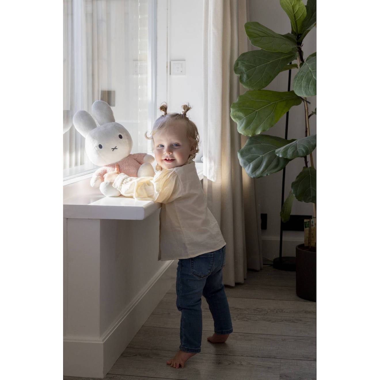 Peluche Miffy - Fluffy - 35 Cm Rose Et Blanc (Miffy) - Image 2