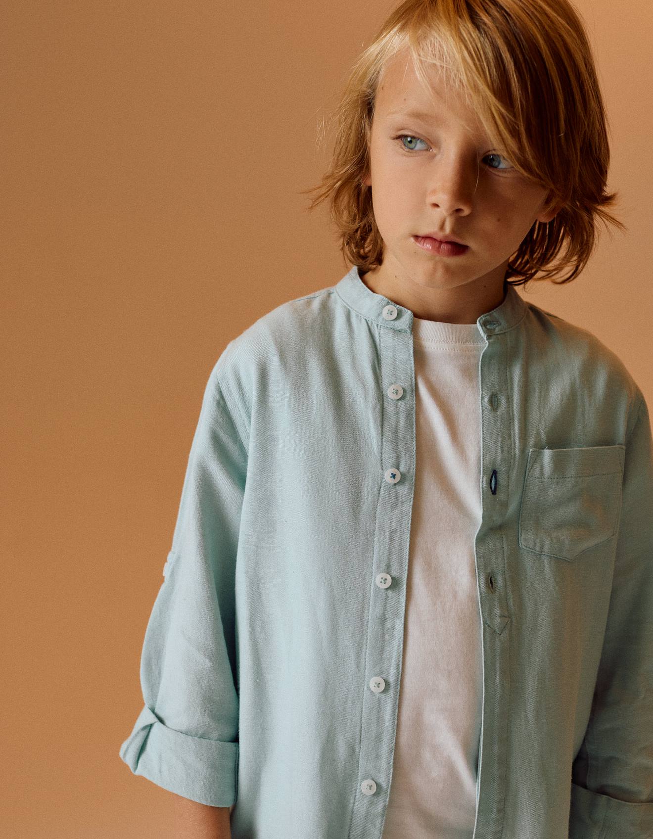 Chemise Avec Col Mao Et Passants Bleu Clair