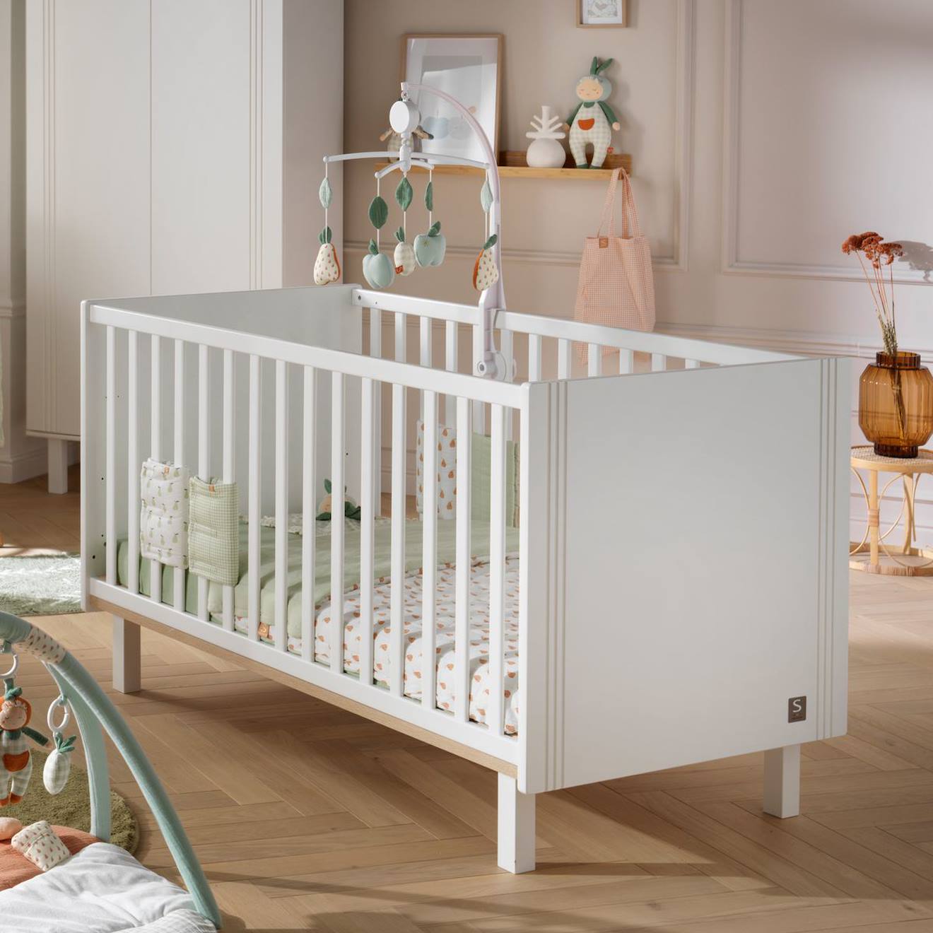 Lit Bébé Évolutif À Barreaux Blanc