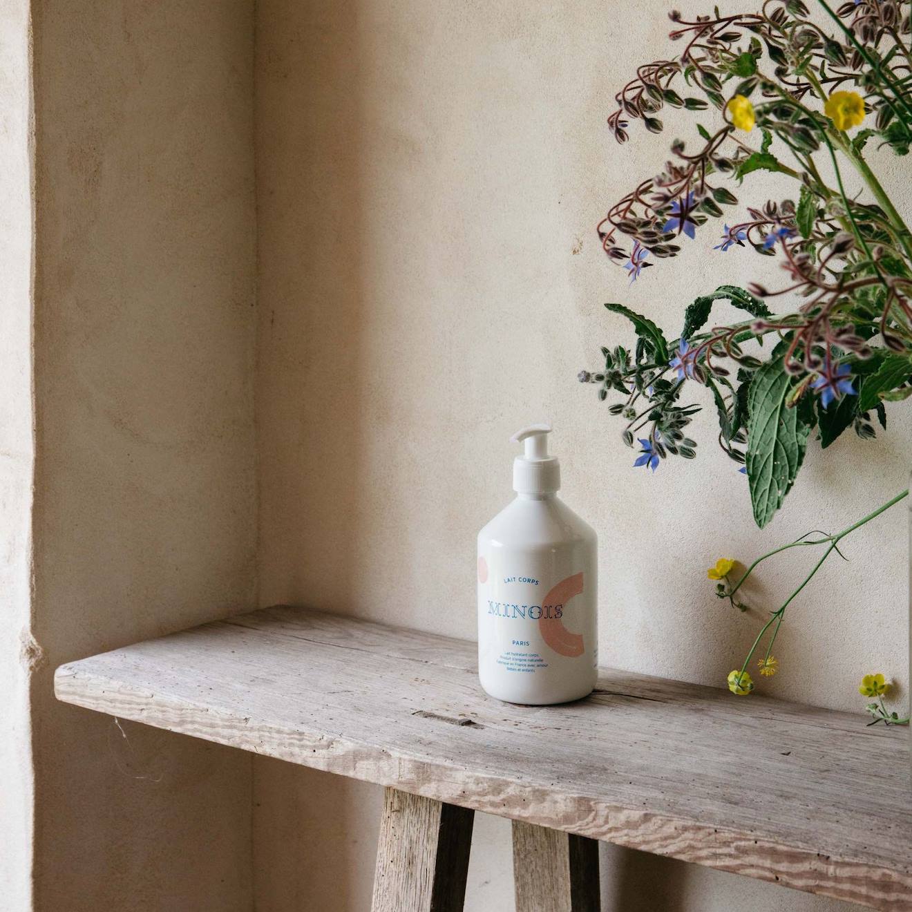 Lait Hydratant Pour Le Corps Blanc (Minois Paris) - Image 1