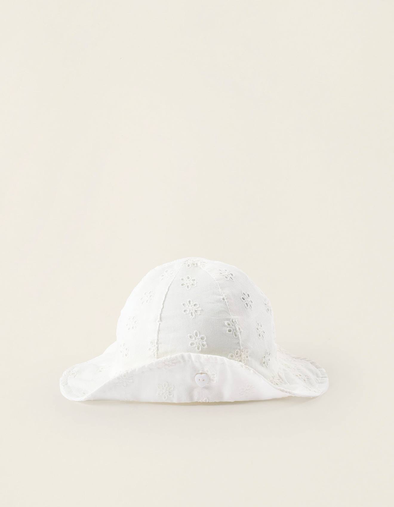 Chapeau Avec Broderie Anglaise Blanc