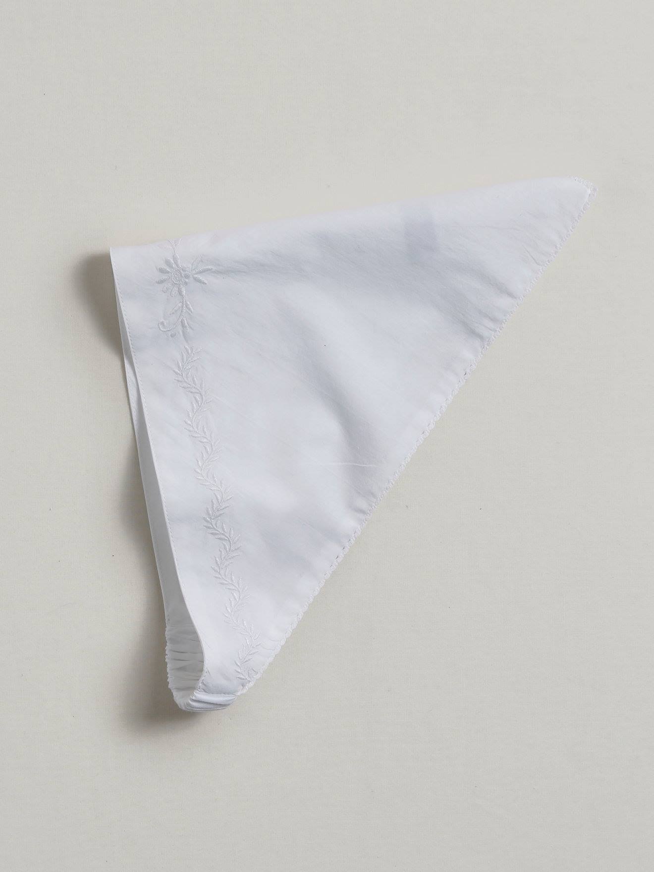Fichu Brodé Fille Blanc