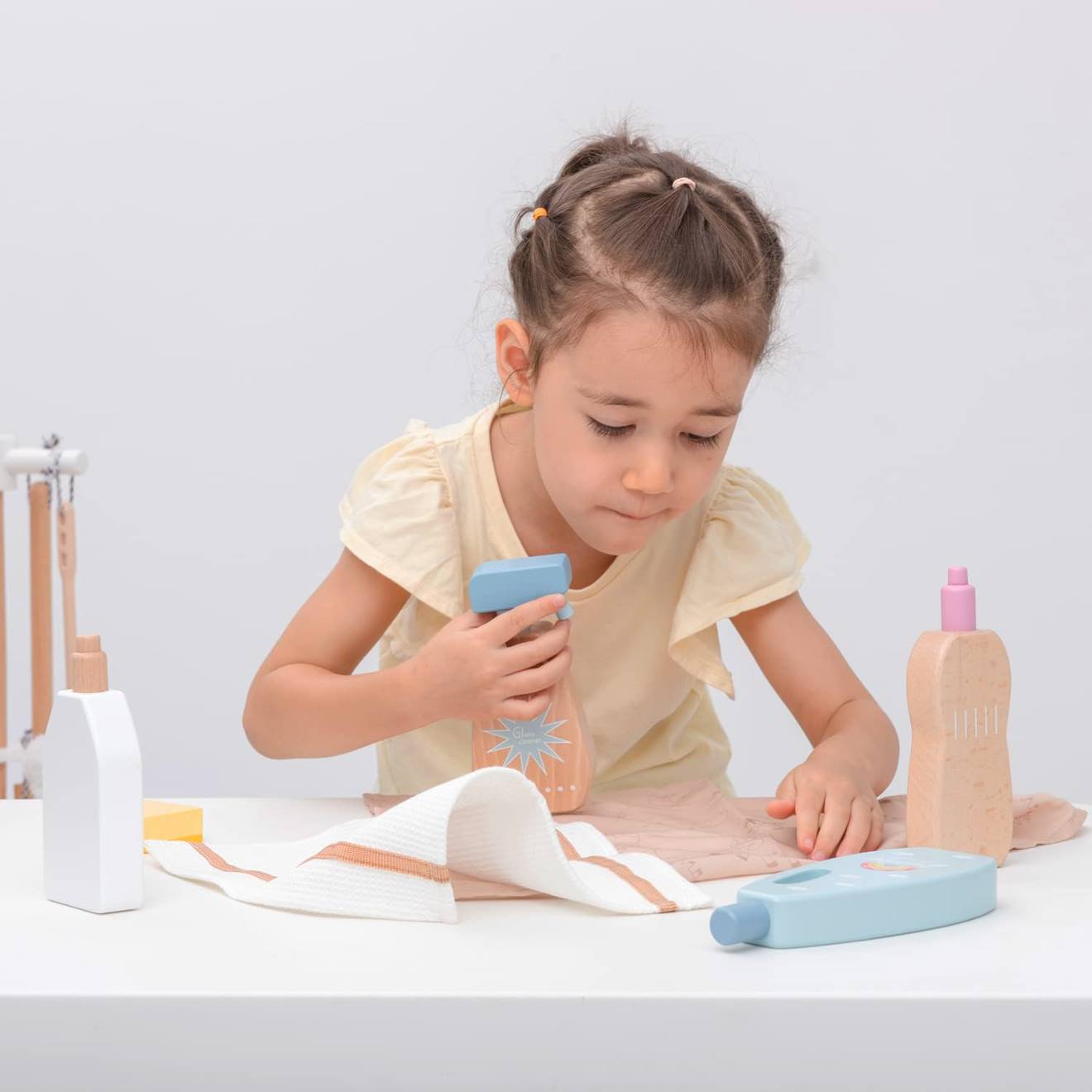 Set de ménage en bois blanc - New classic toys