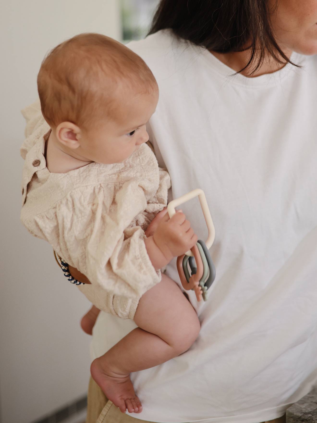 Jouet de dentition en silicone Key MUSHIE multicolore