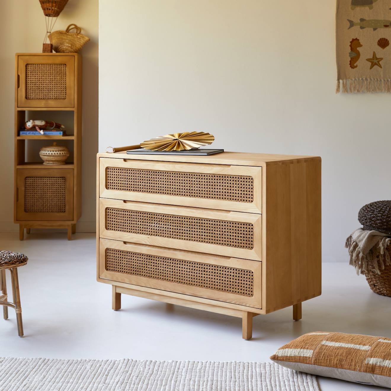 Commode Enfant En Bois D'orme Massif Et Cannage Luis Naturel