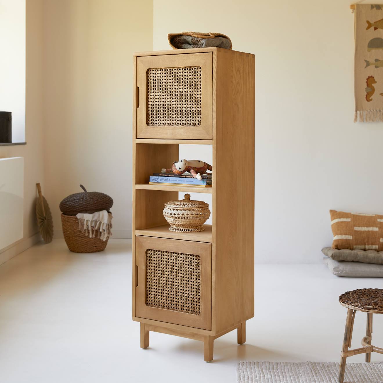 Bibliothèque Haute Enfant En Bois D'orme Et Cannage Luis Naturel