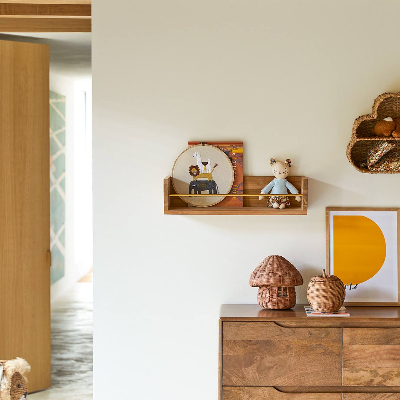 Etagère Murale Enfant En Bois De Teck Sasha 60 Naturel (Tikamoon) - Image 2