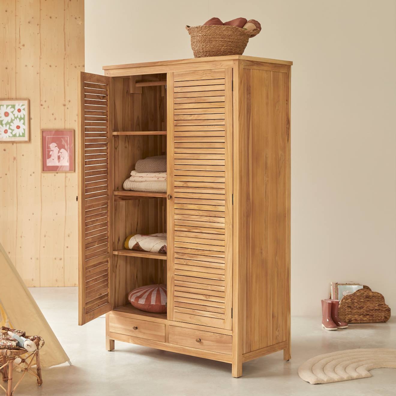 Armoire Enfant En Bois De Teck 195 Suzette Naturel