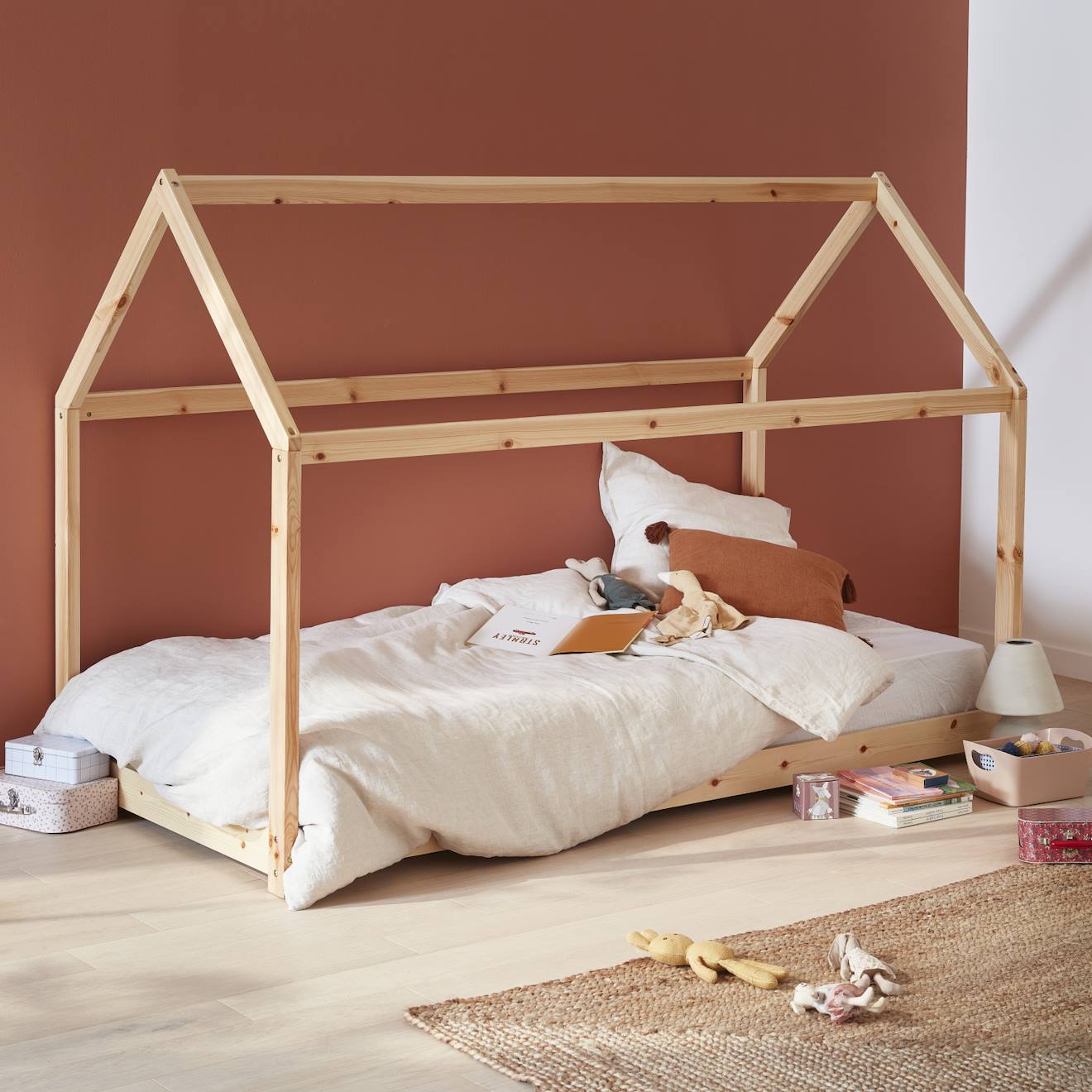 Lit Cabane Enfant Pin Naturel Sommier Inclus Tobias Naturel