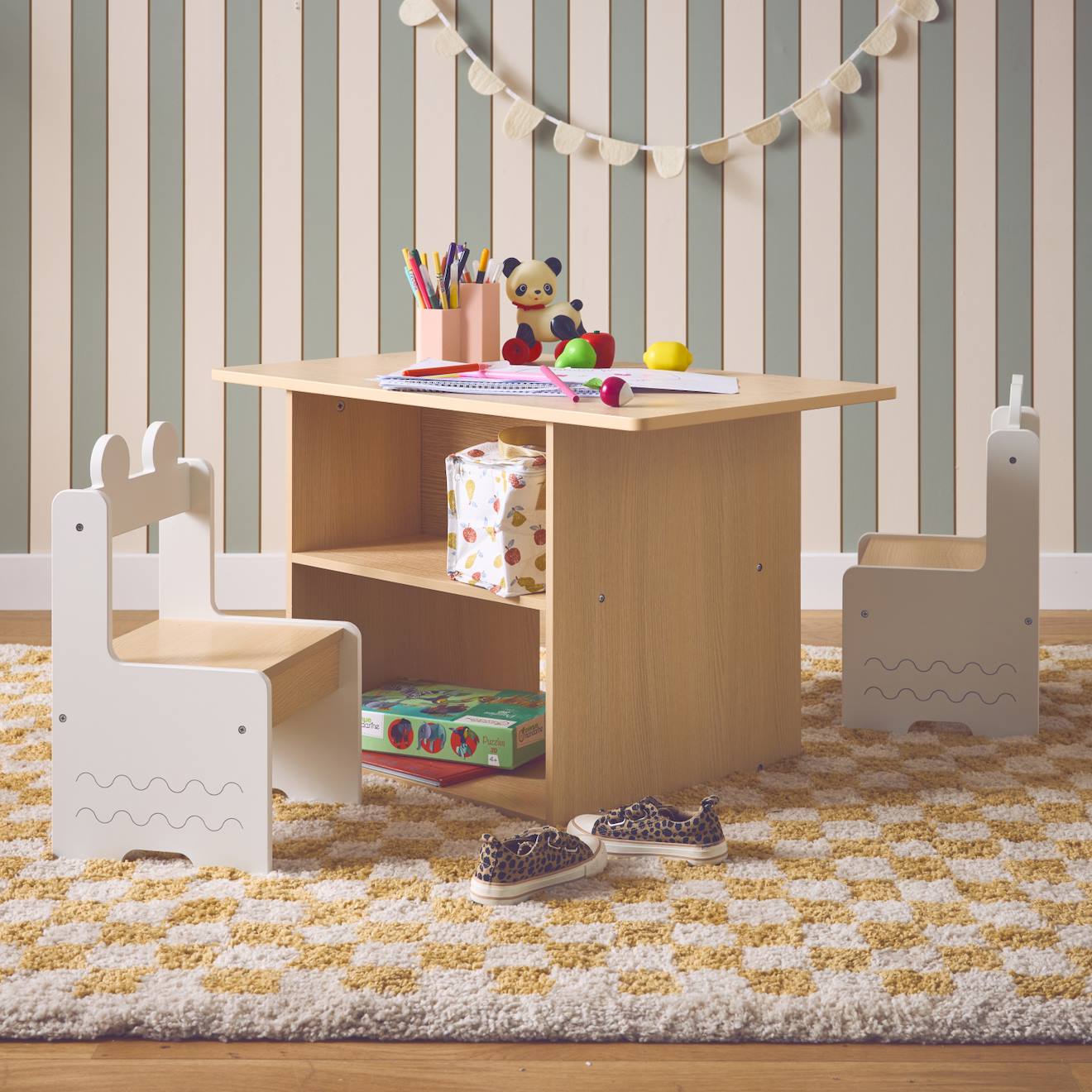 Table Enfant Décor Bois 1 Étagère 2 Chaises Azur Blanc