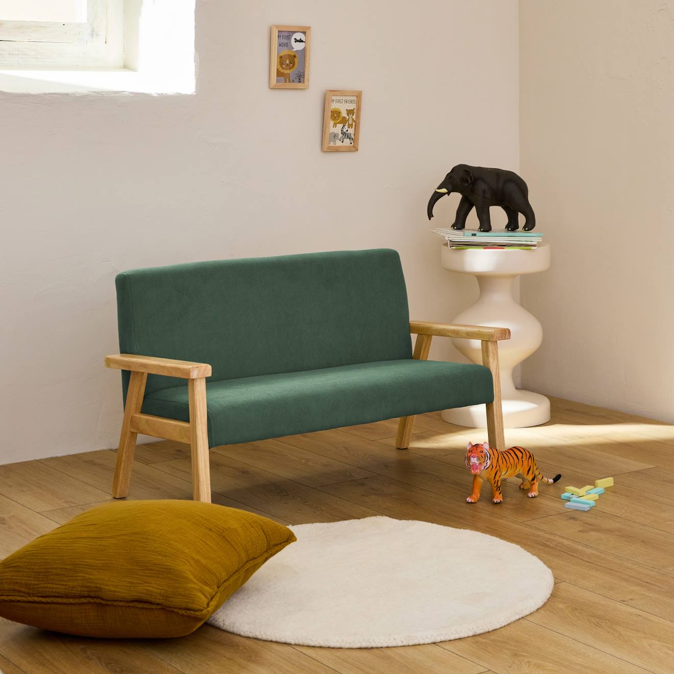 Banquette Canapé Pour Enfant 2 Places Velours Côtelé Et Bois D'hévéa L 84 X P 43,5 X H 50cm Kaki Foncé