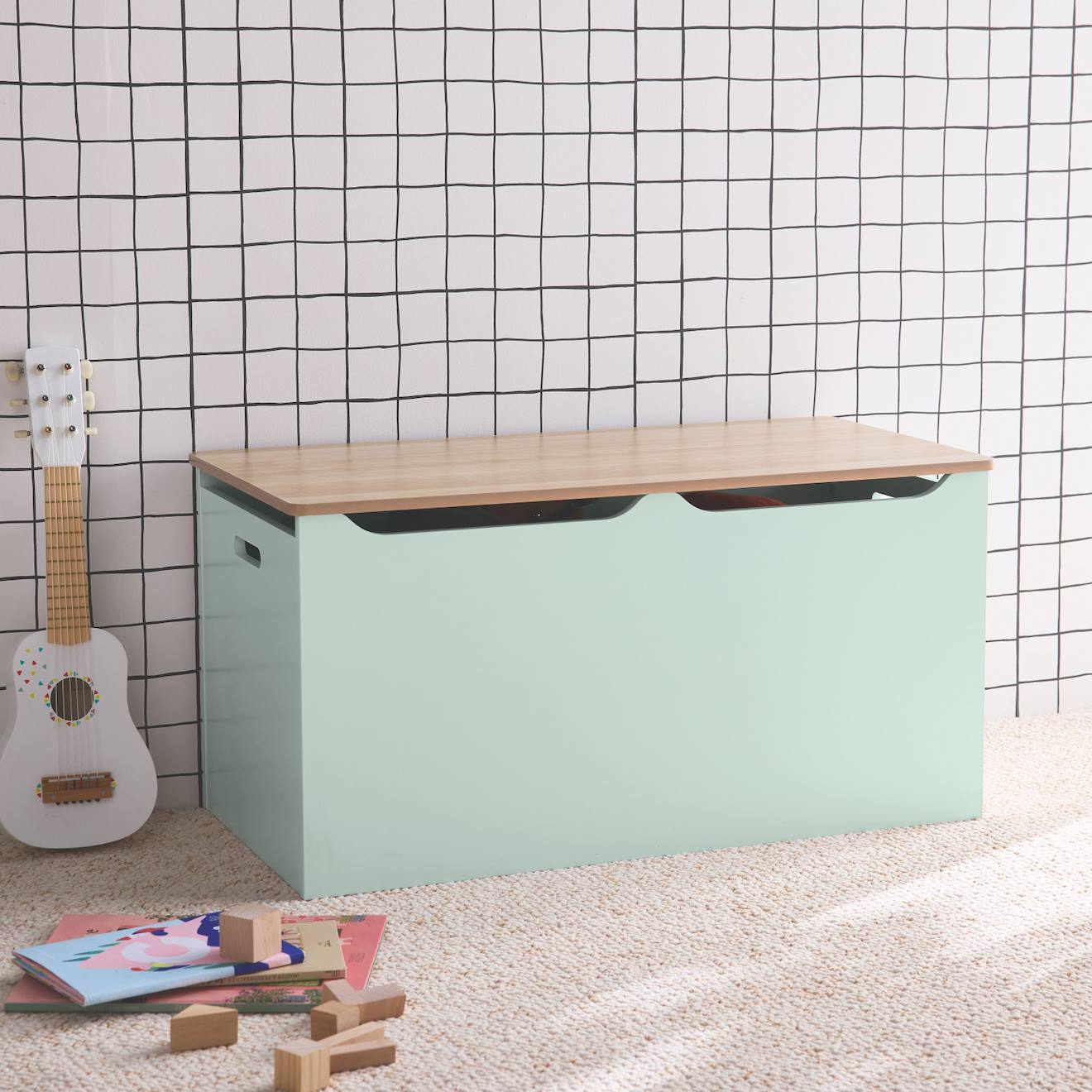 Coffre À Jouets Enfant Couvercle Rabattable Poignées Latérales Tobias Vert Céladon
