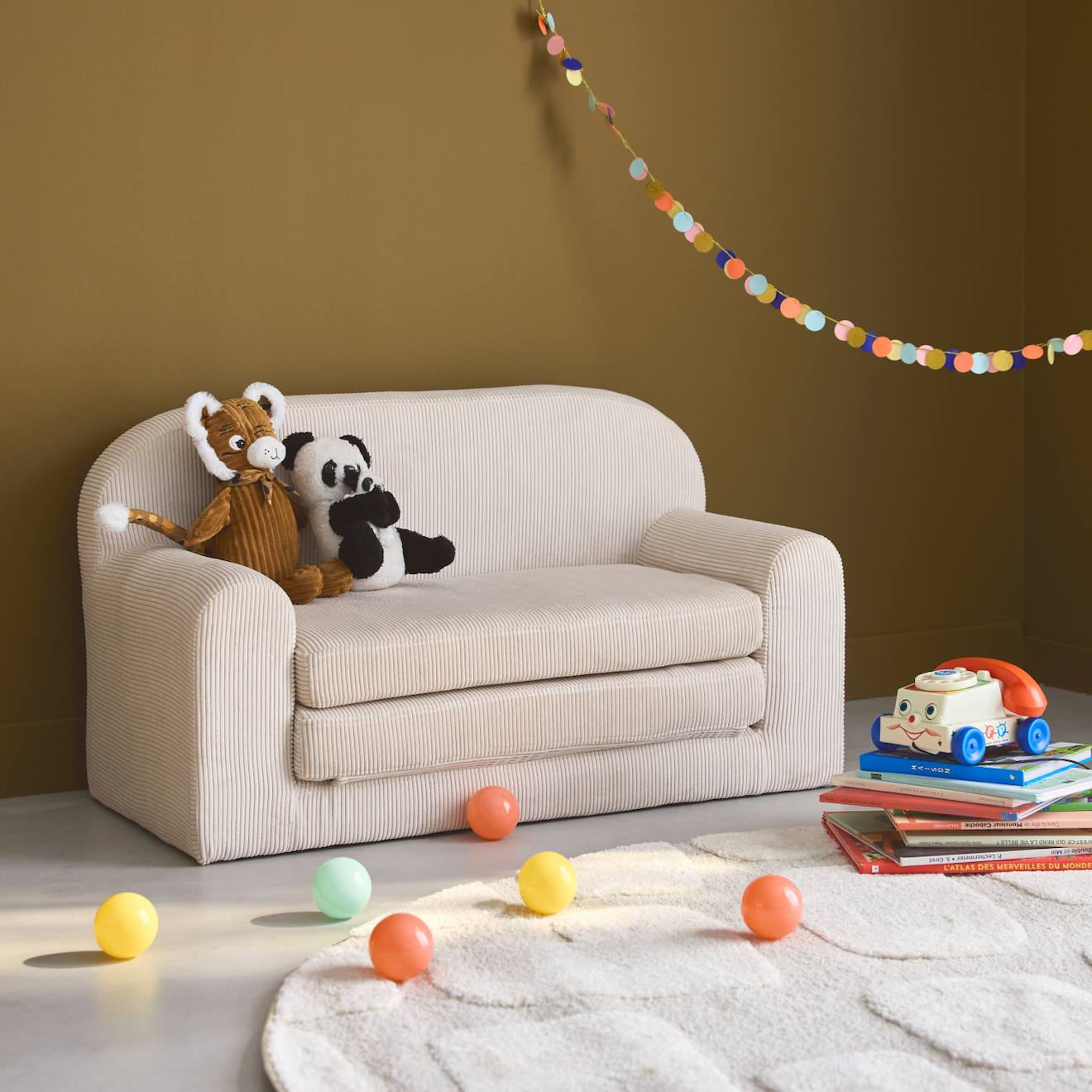 Canapé Lit Enfant En Velours Côtelé Dépliable, L 90 X P 43 X H 51,5 Cm Crème