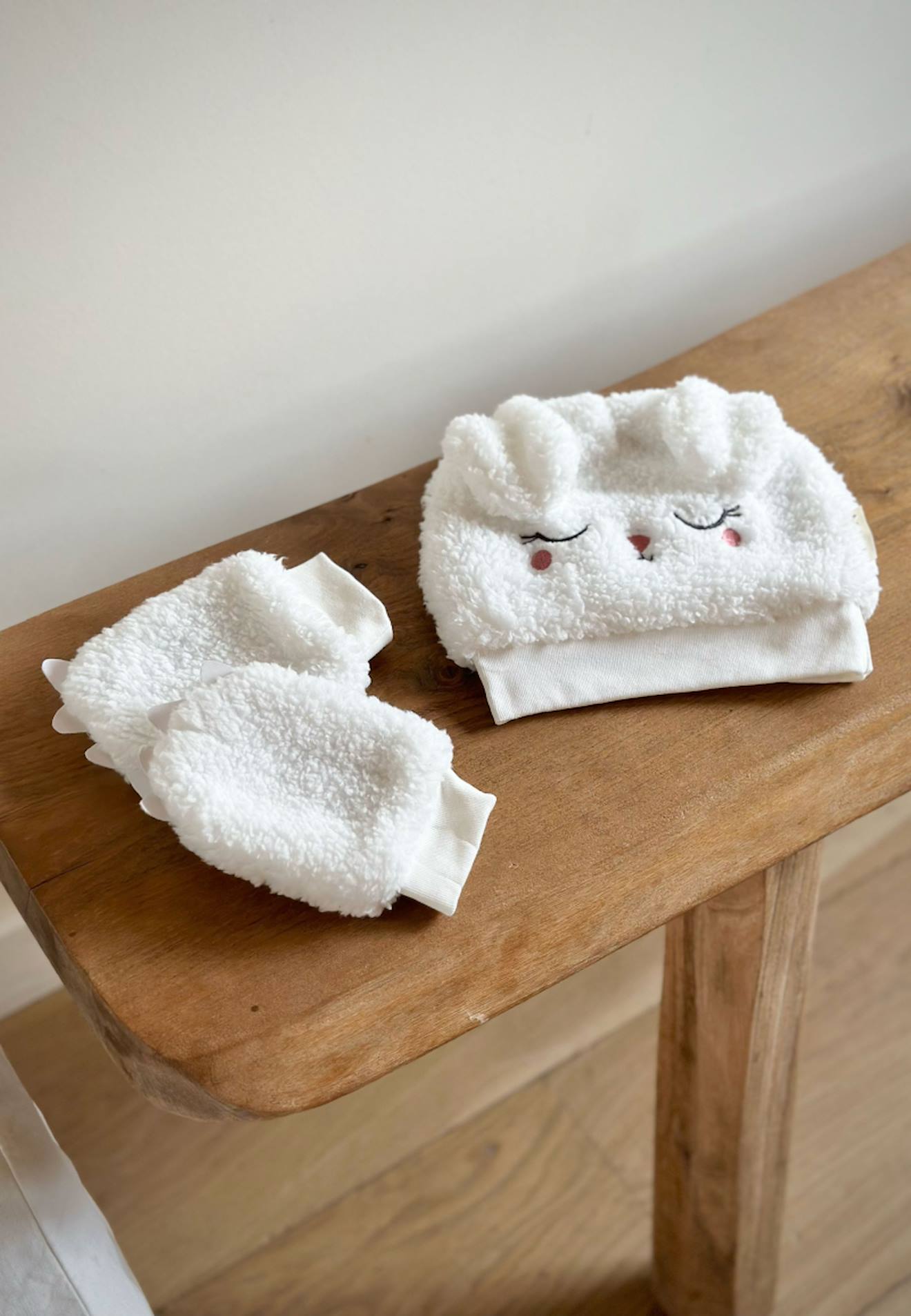 Bonnet Bébé En Sherpa + Moufles Alaska Ecru