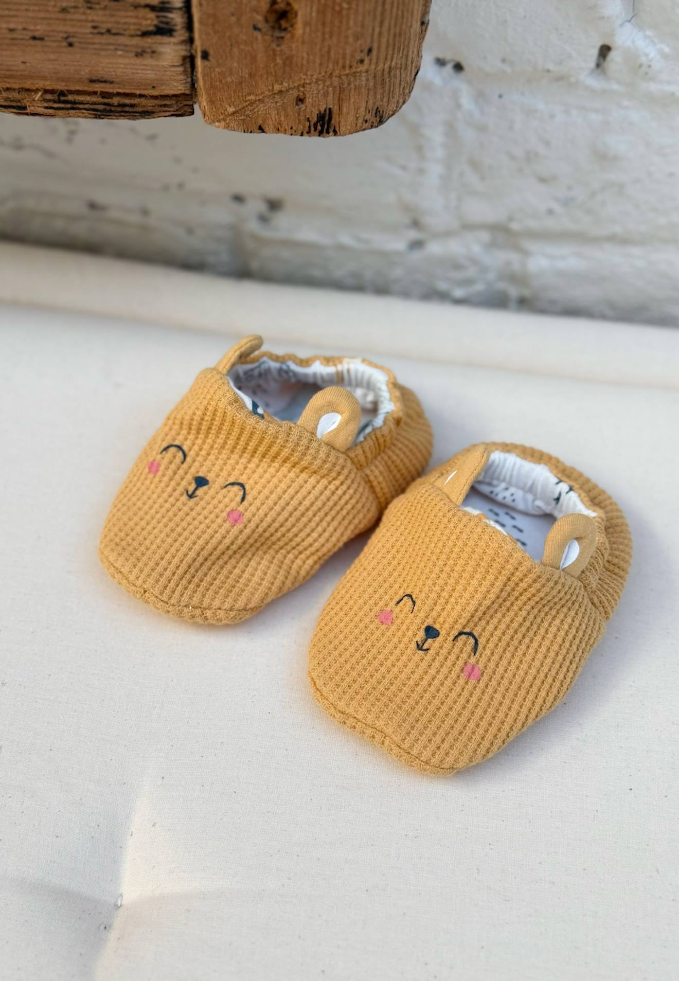 Chaussons Bébé Hawaiki Jaune
