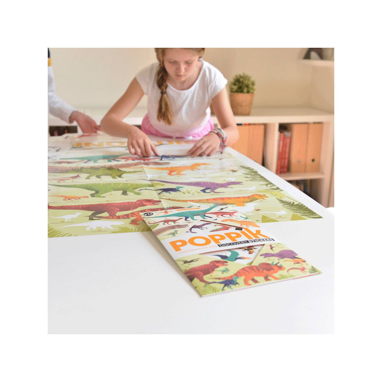 Poster Géant 32 Stickers Dinosaures Multi-coloured (Poppik) - Image 1