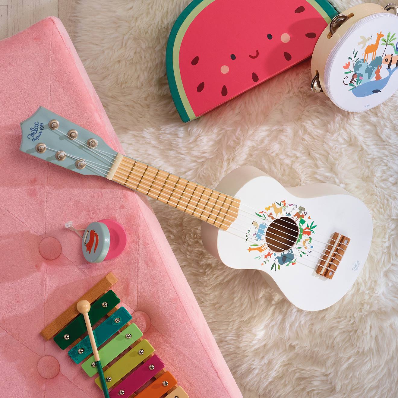Batop Guitare Enfant 23 Pouces – 6 Cordes – Bois Tilleul – Instruments éducatifs – Dès 3 Ans – Cadeau Musical (Rose)