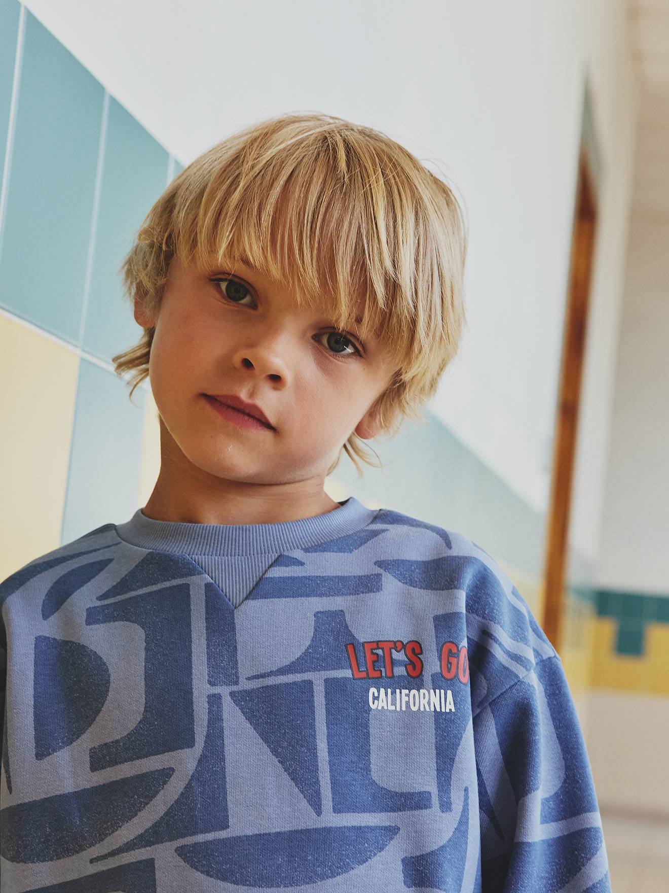 Sweat garçon motif graphique bleu imprimé